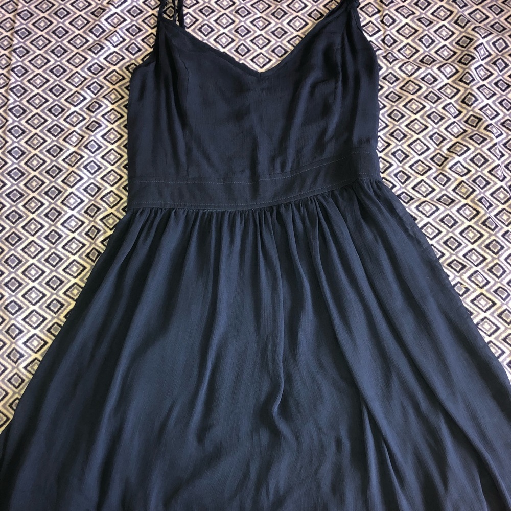 navy blue dress